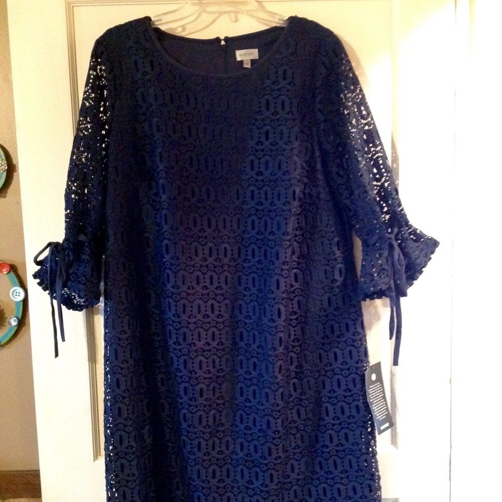 ❌ SOLD ❌ Beautiful Navy Dress